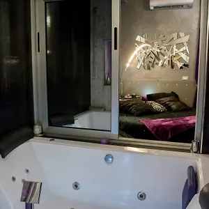 Jacuzzi Suitesweetrome , Roma Italia