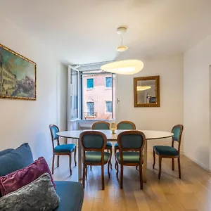 Savoia E Jolanda Appartement Venise